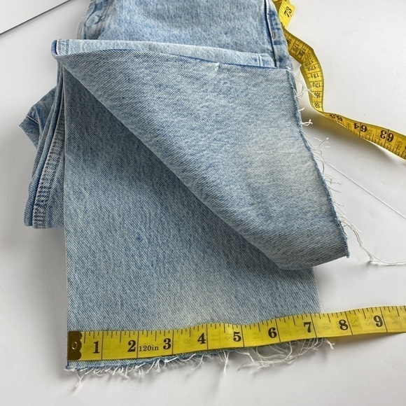 Light wash ripped mid rise button fly boyfriend raw hem denim jeans size 4 - Picture 7 of 11